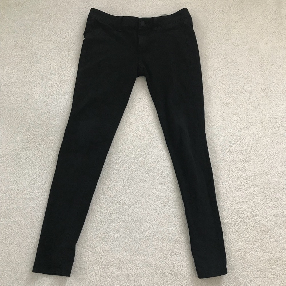 AE Low Rise Stretch Black Jeggings - 4